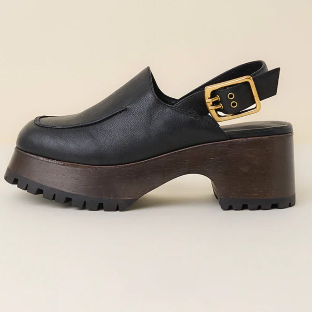 NWOT Charlotte Stone Carlos Leather Platform Clogs in Black